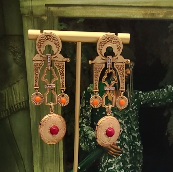 Vintage Estate Moraccan Palace Crystal Locket Gold Chandelier Earrings - Picture 3 of 16